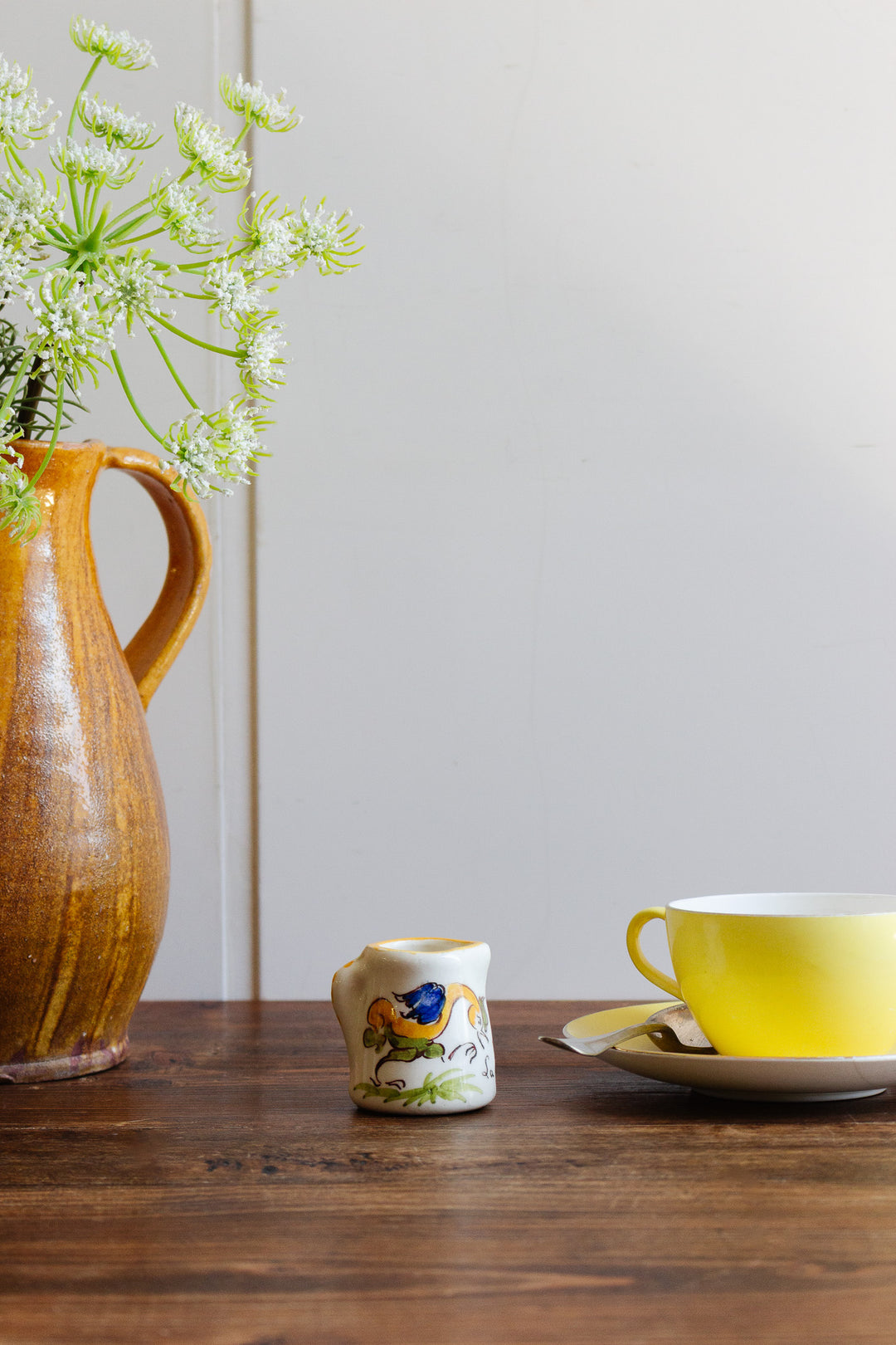 antique french moustiers faïence creamer