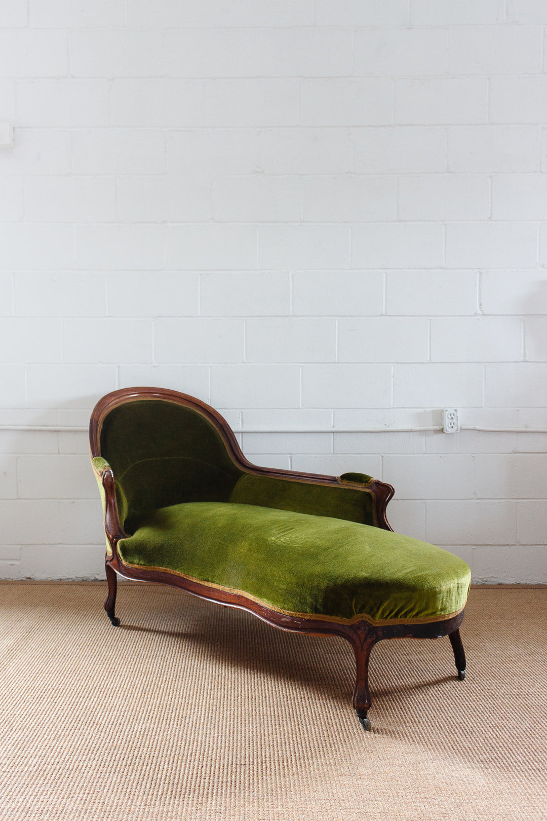 19th century Louis Philippe walnut and green velvet chaise longue