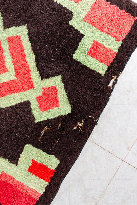 art deco style english hook rug