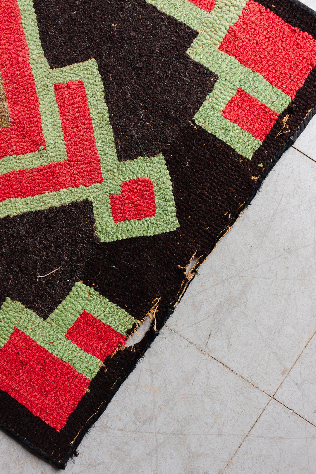 art deco style english hook rug