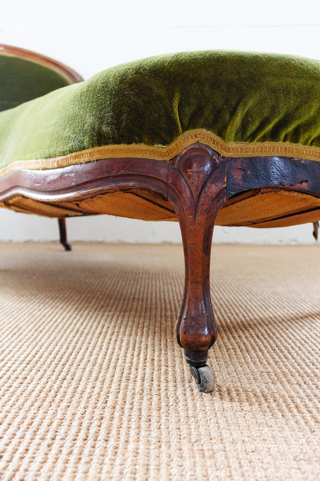 19th century Louis Philippe walnut and green velvet chaise longue