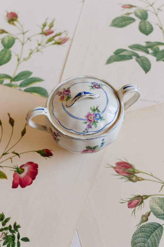 grindley England cream petals covered sugar dish