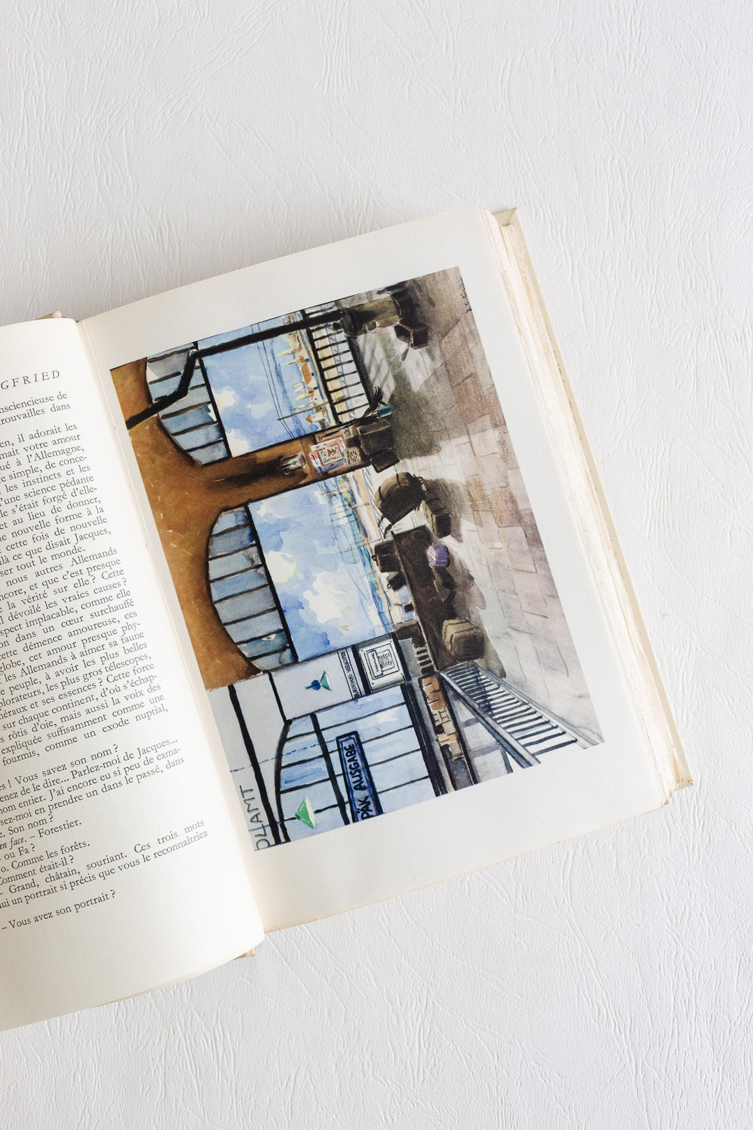midcentury french hardcover books "théâtre tome i et ii" by Jean Giraudoux
