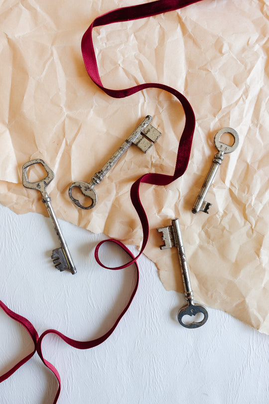 antique french skeleton "key to my heart"