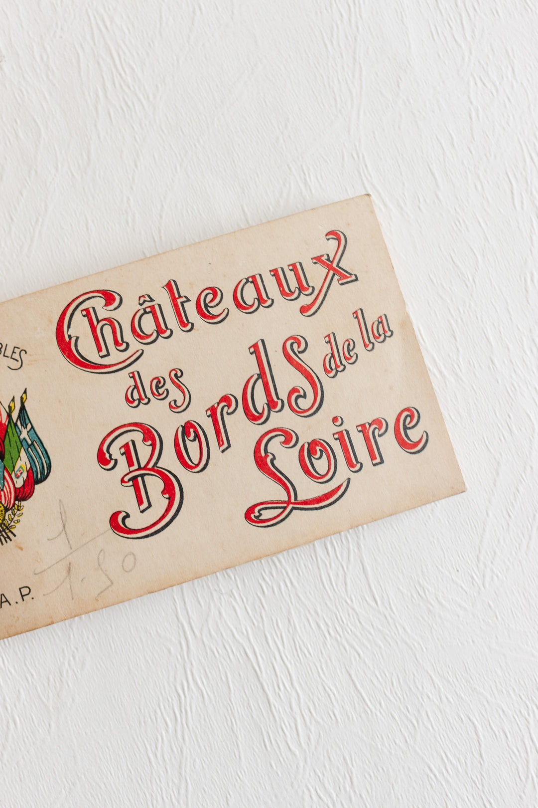 1920s "châteaux des bords de la loire" postcard booklet