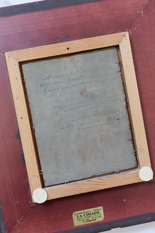 à travers les arbres