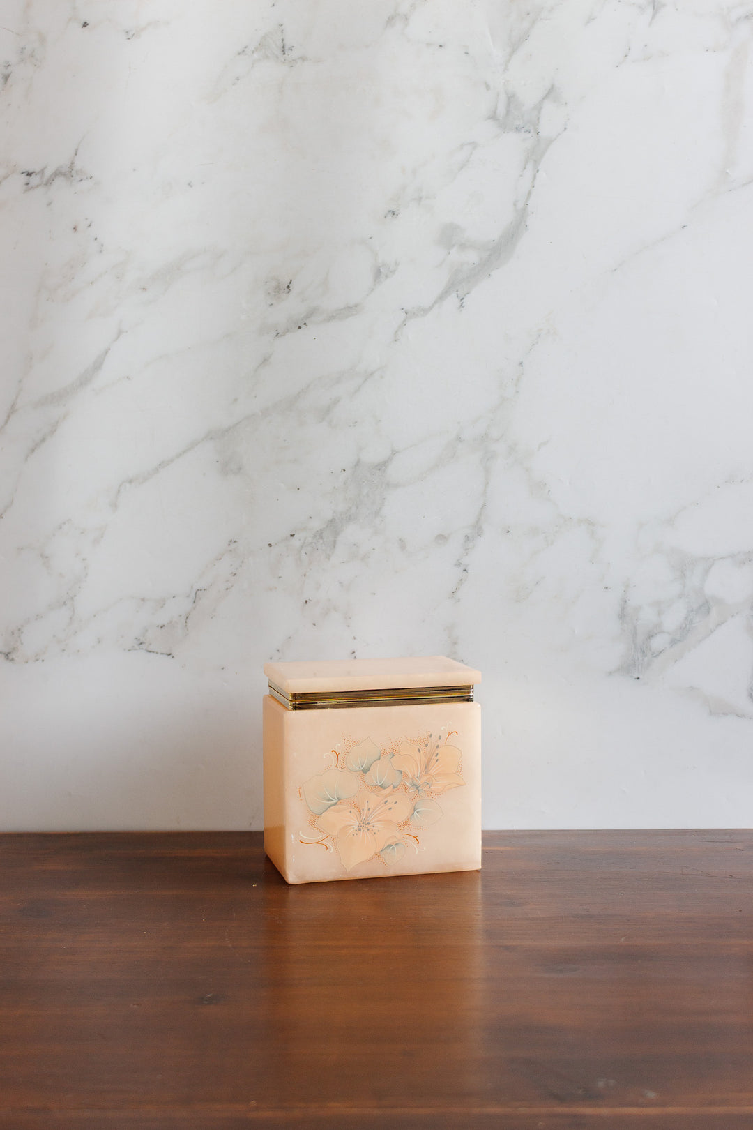 vintage italian hand carved alabaster trinket box