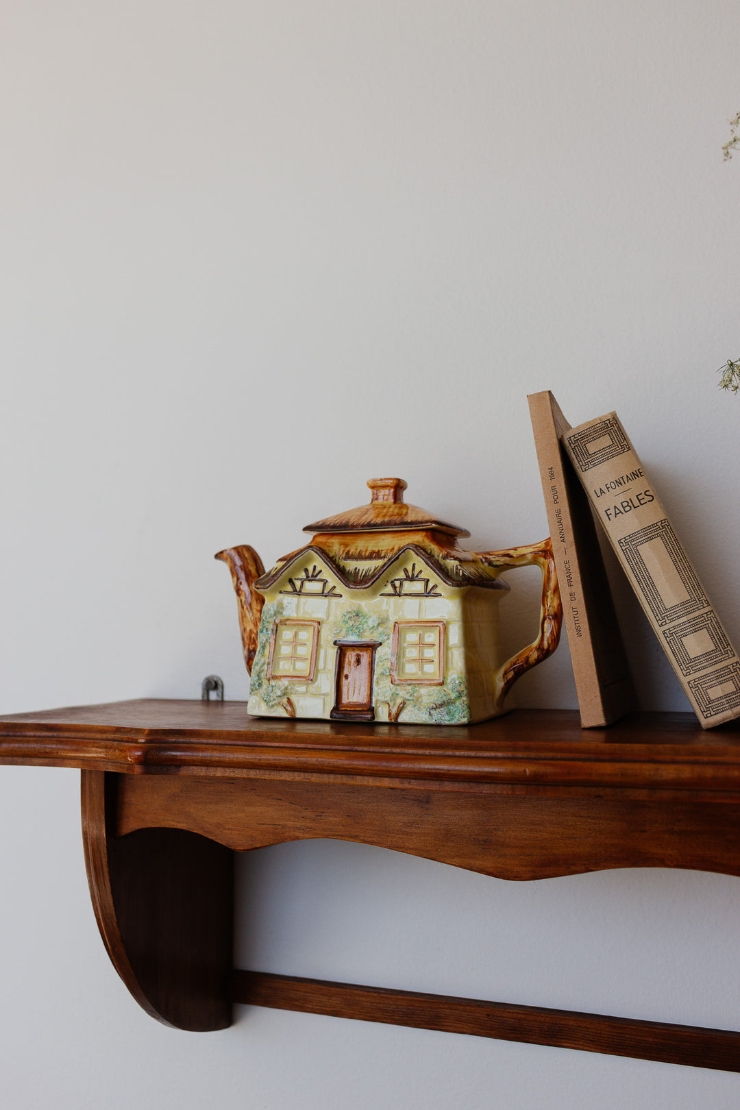 1940s keele street pottery England teapot and creamer