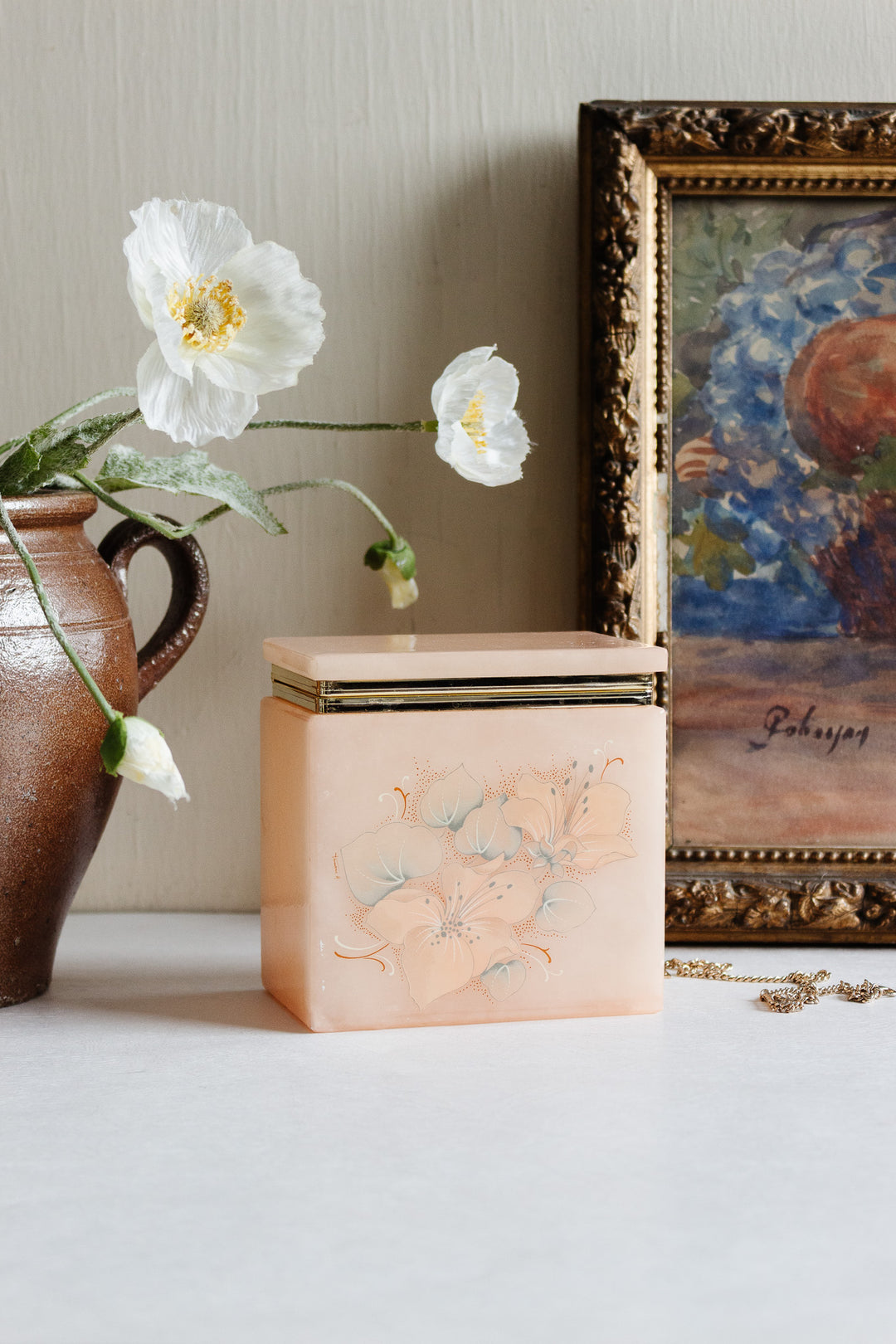 vintage italian hand carved alabaster trinket box