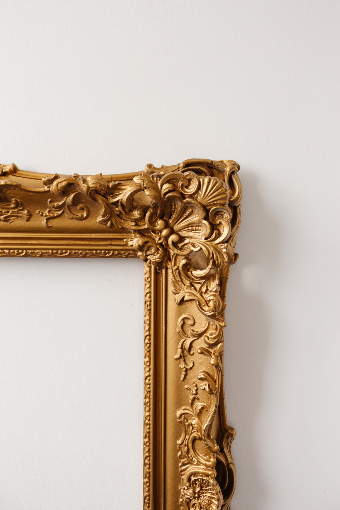 vintage french Rococo wood and plaster frame