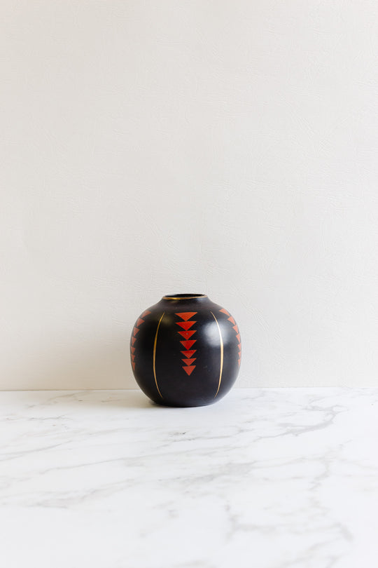 saint-ghislain Belgium art deco vase