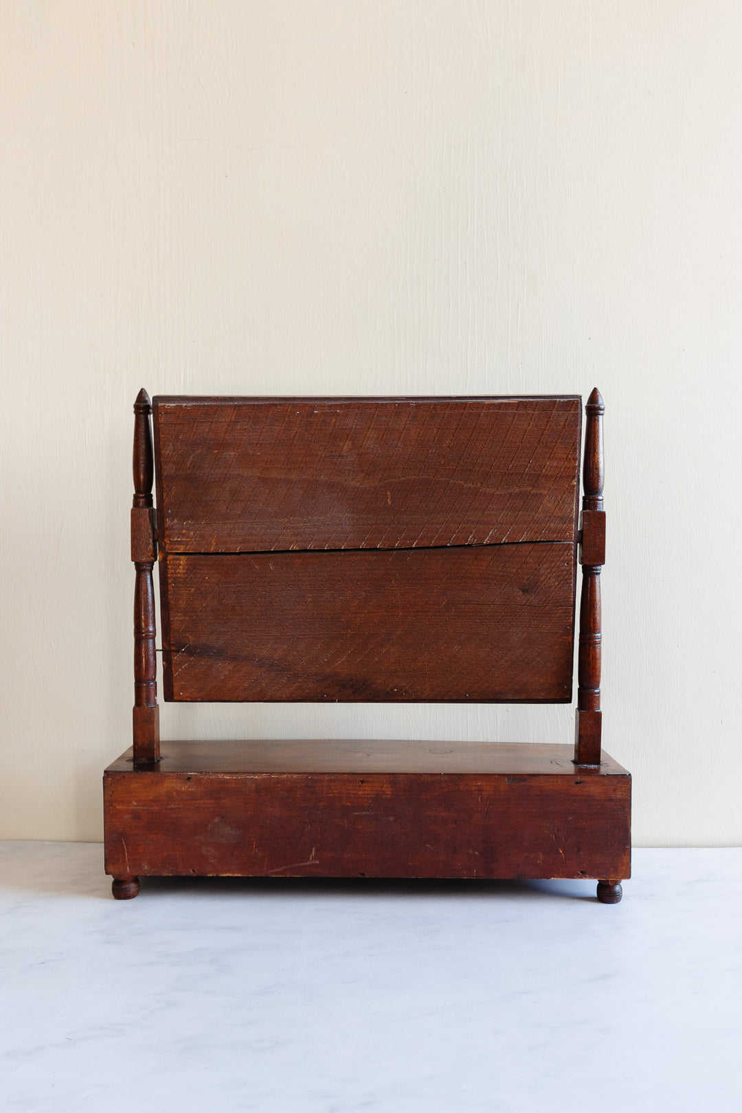19th century English Regency mahogany dressing table mirror