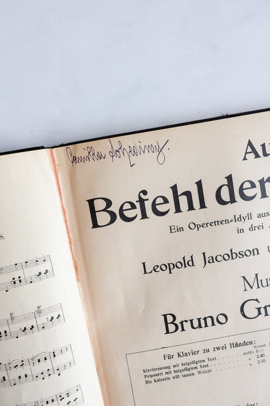 antique german music book "verschiedene"