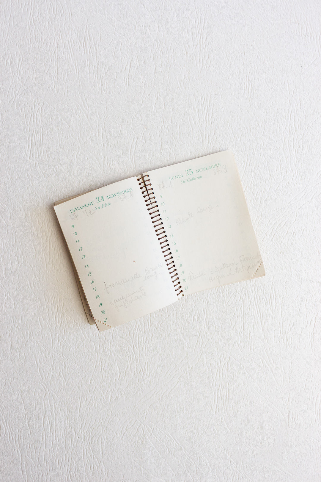 midcentury french pocket sized rendez-vous agenda