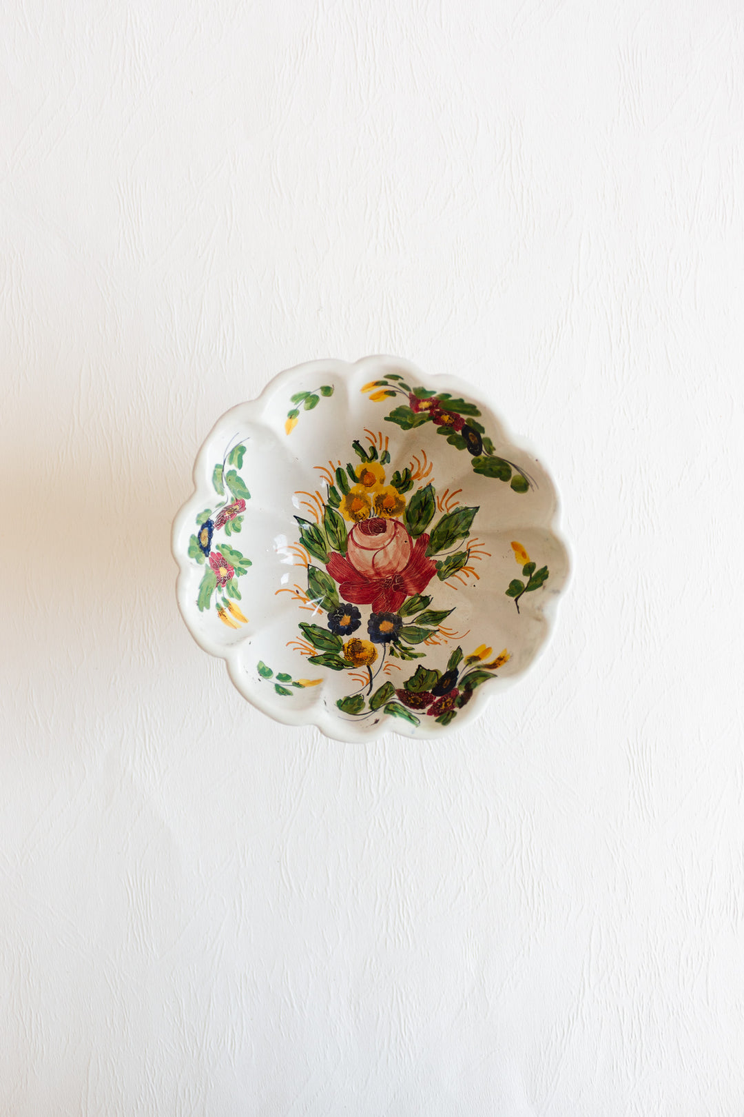 vintage italian hand painted scalloped pedestal bowl
