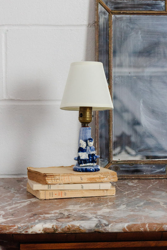 vintage blue and white delft lamp
