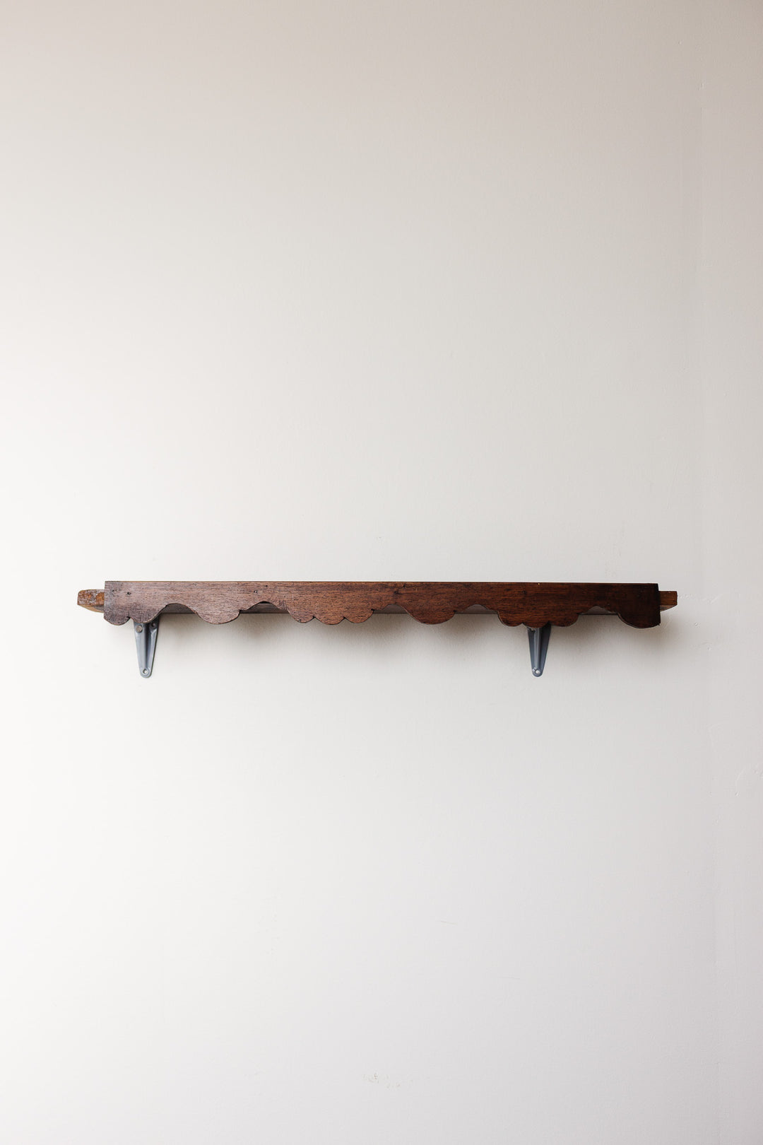 antique french scalloped oak shelf