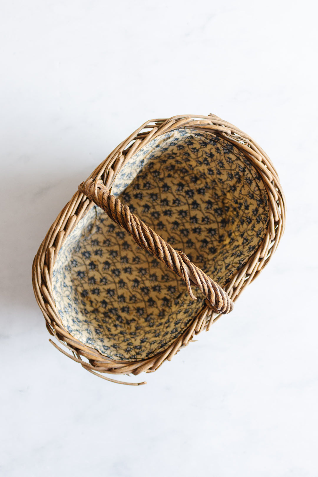 vintage french fabric lined panier