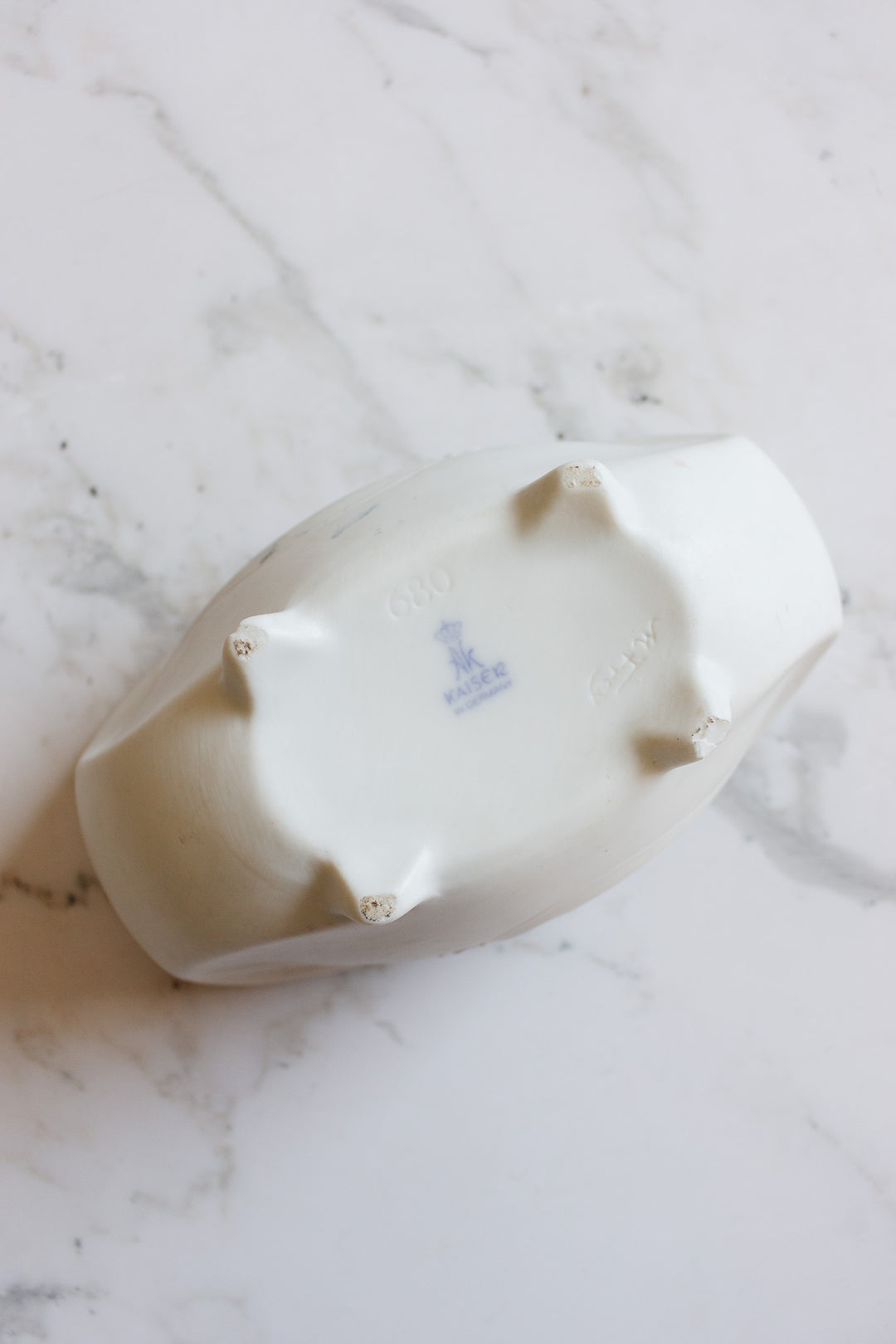 signed vintage kaiser porcelain bisque jardinière