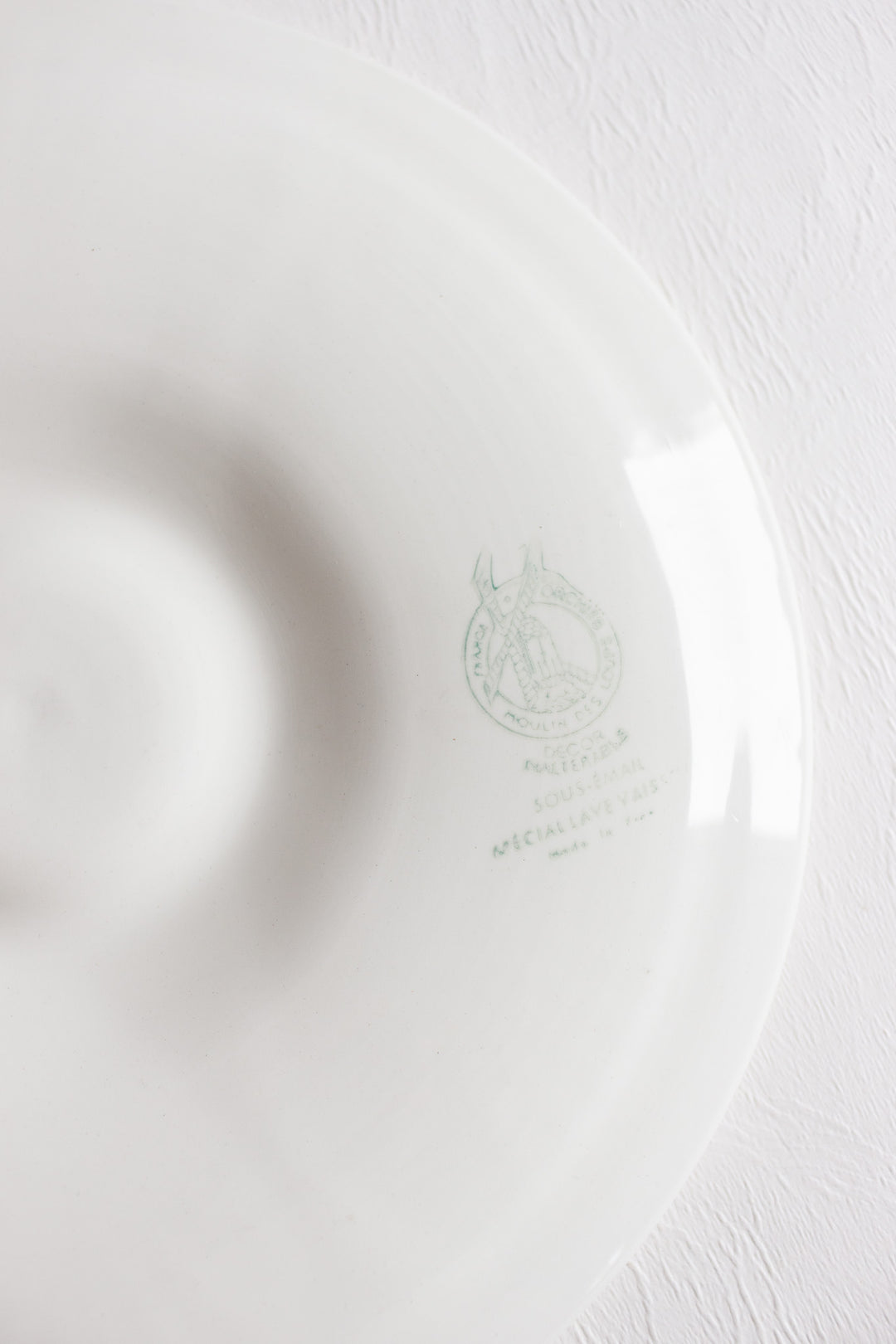 vintage french "moulin des loups" oyster plates