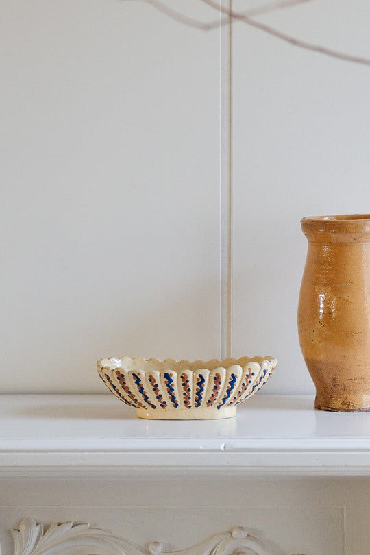 1930s bunzlau hand painted scalloped ceramic bowl