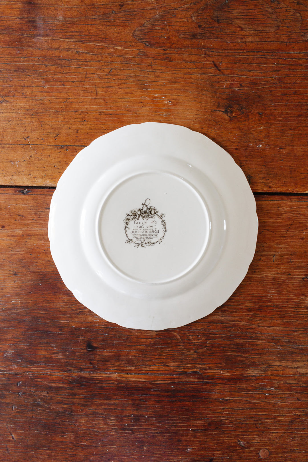 antique Johnson Bros "tally ho" fox hunt plate