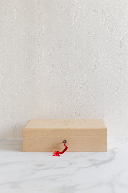 rare vintage Salvador dali card set