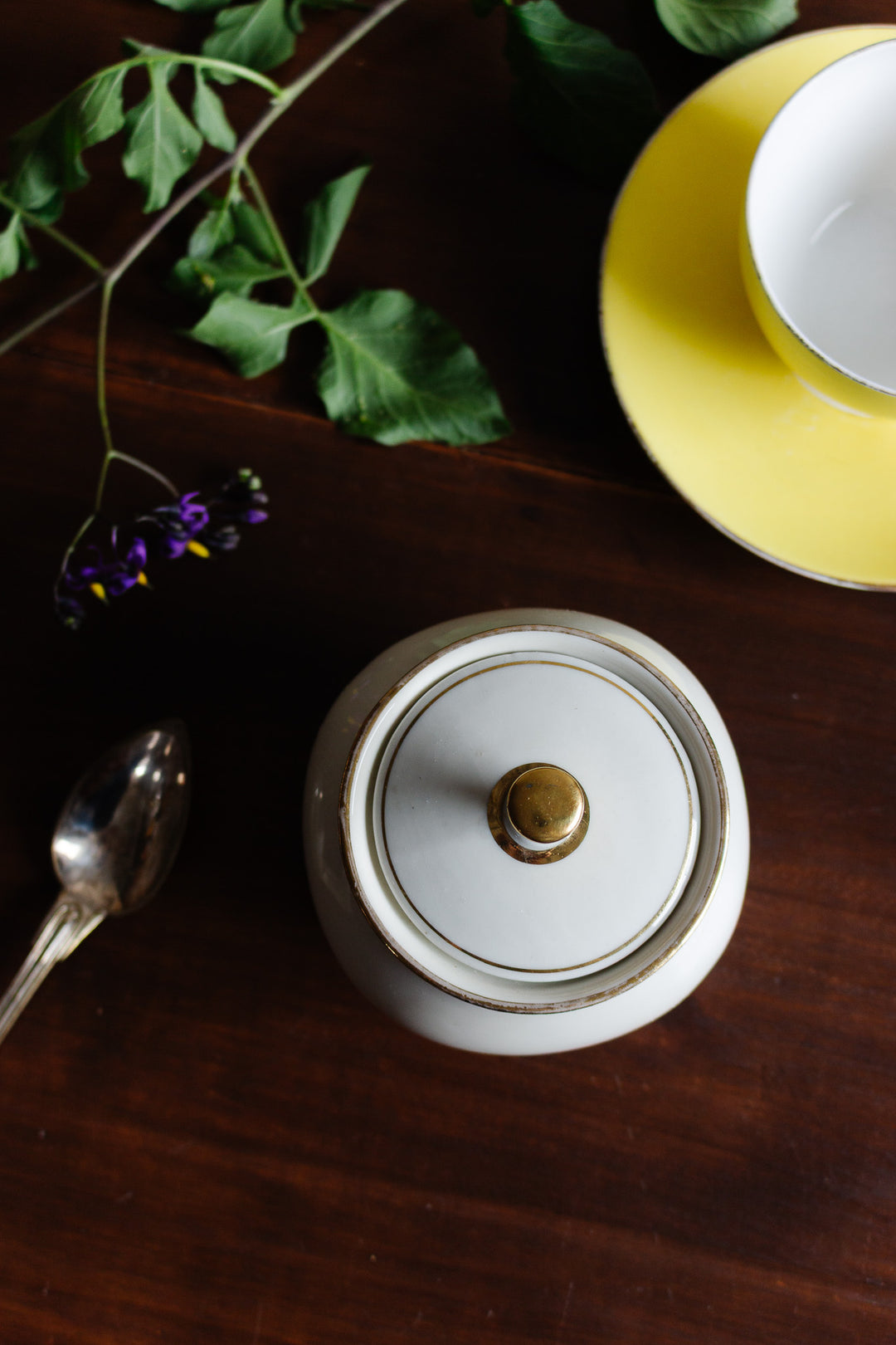 vintage bavarian schirnding porcelain sugar bowl