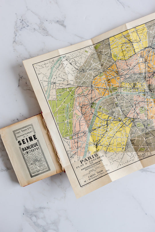 "paris par arrondissement" guide book