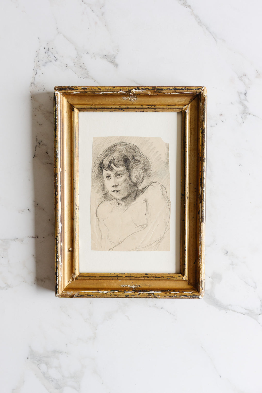 la fille en crayon