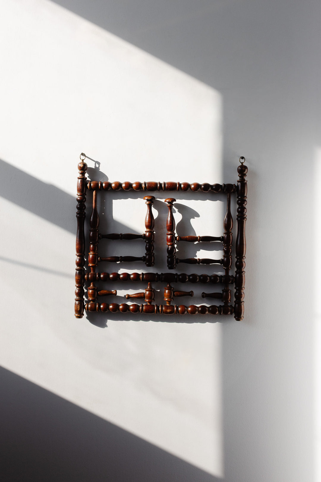 18th century Napoleon III Victorian bobbin-turned hat rack