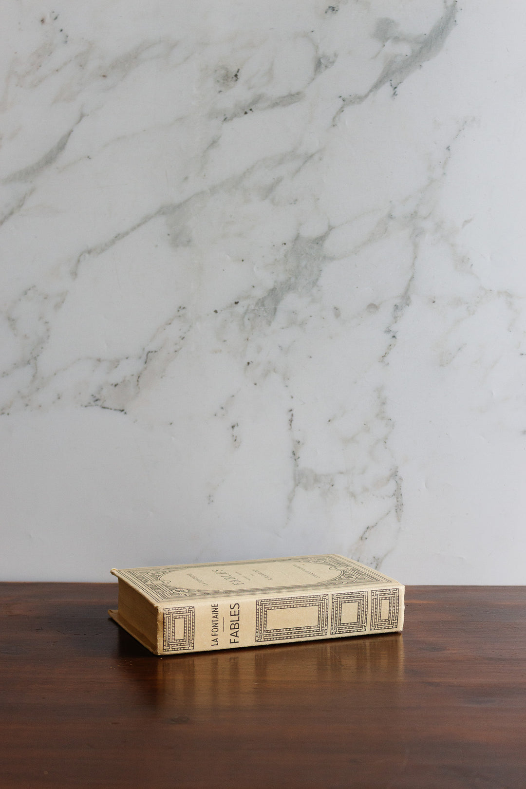 1929 french school edition — fables by jean de la fontaine