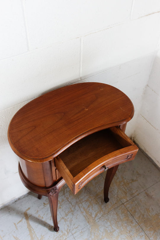pair of vintage louis xv style kidney shape and cabriole leg nightstands