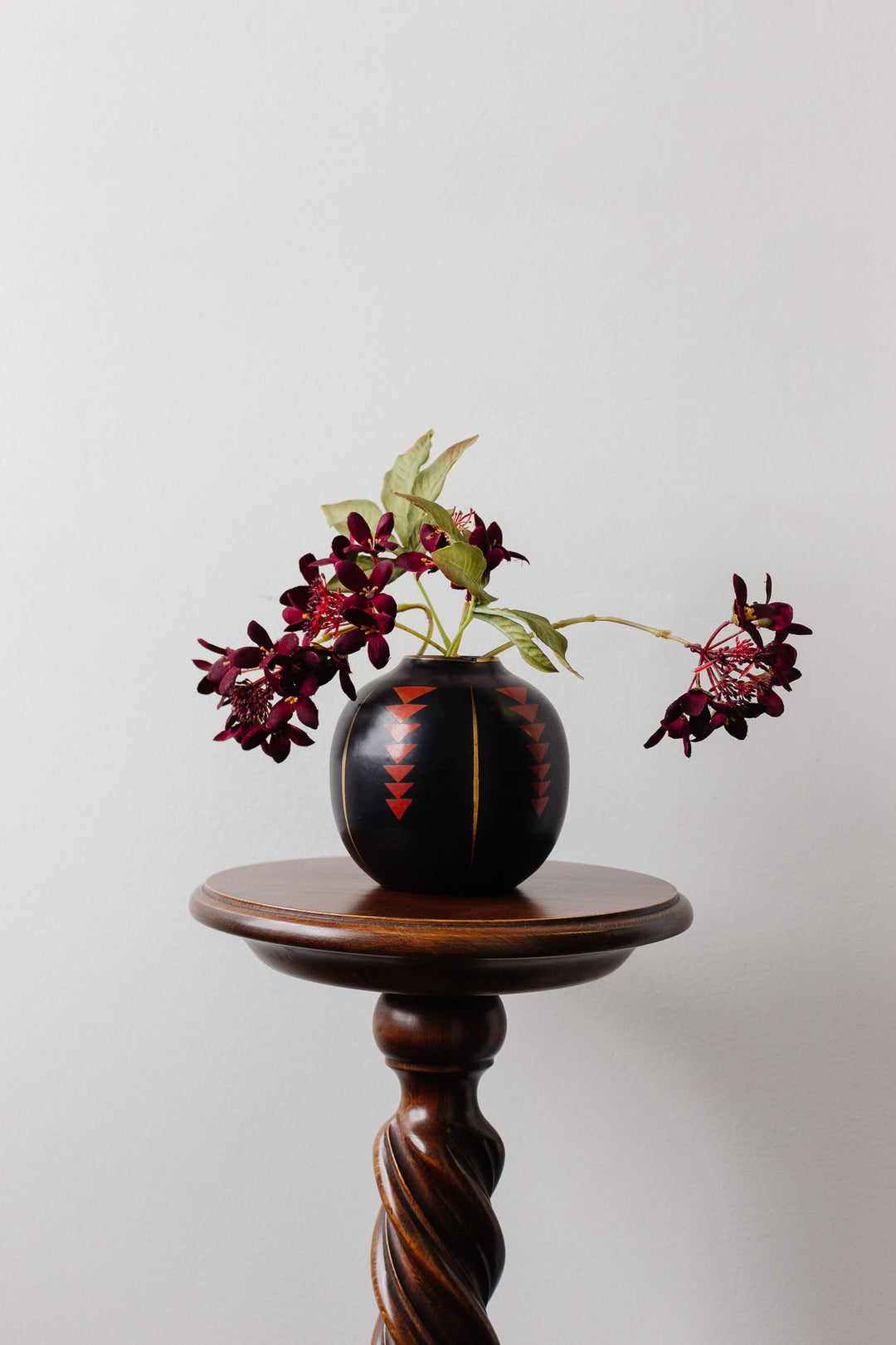 saint-ghislain Belgium art deco vase