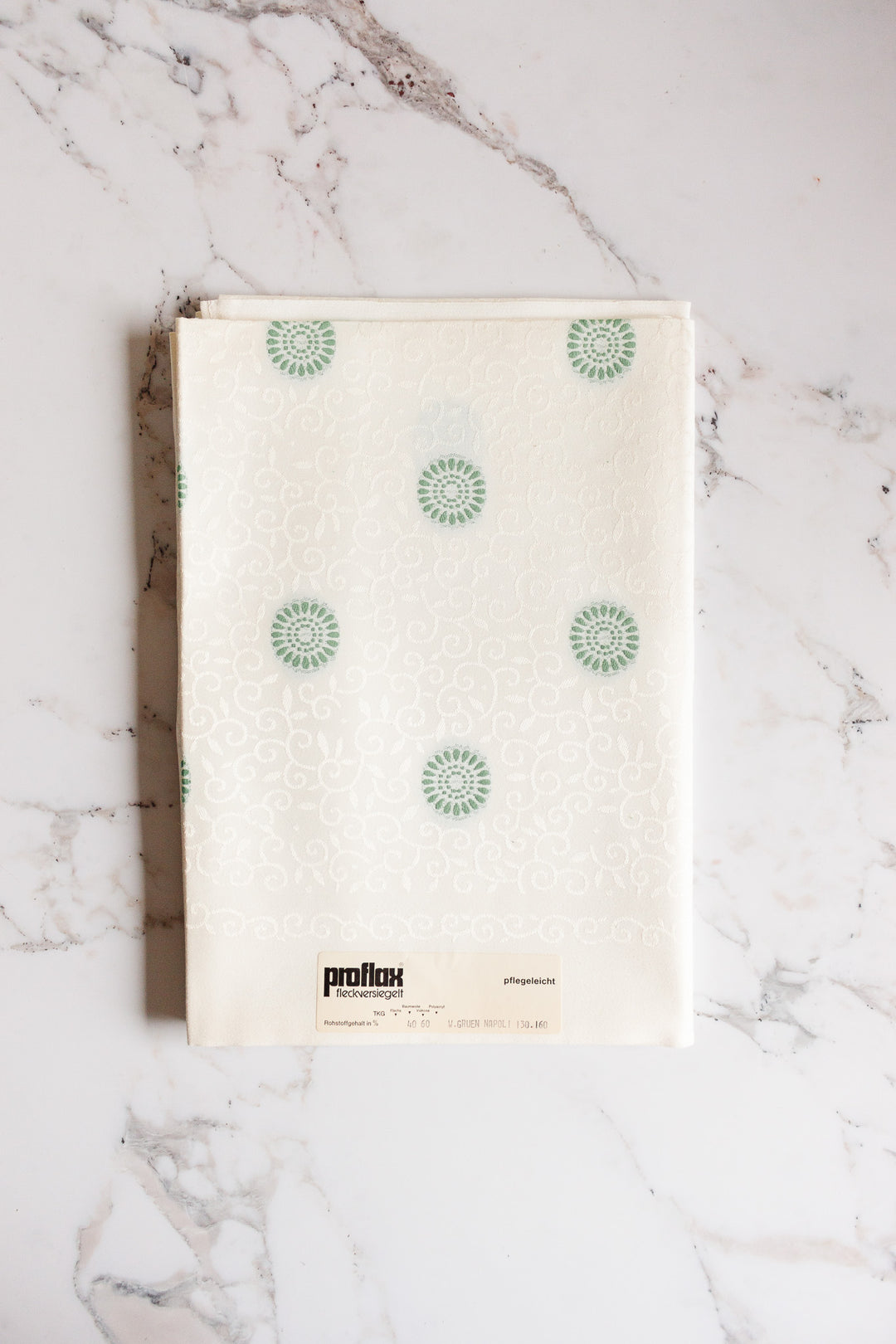 vintage "new old stock" german table cloth set with linen napkins