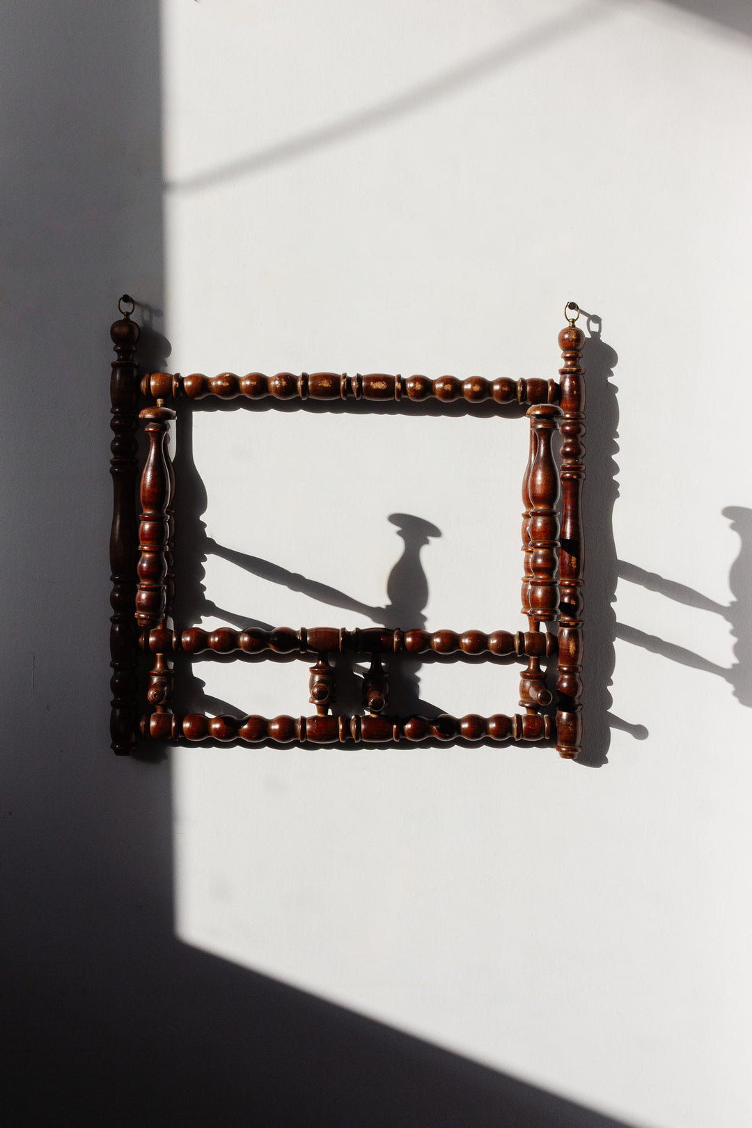 18th century Napoleon III Victorian bobbin-turned hat rack