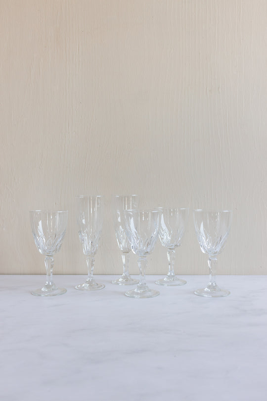 eclectic set of 6 vintage french wine glasses