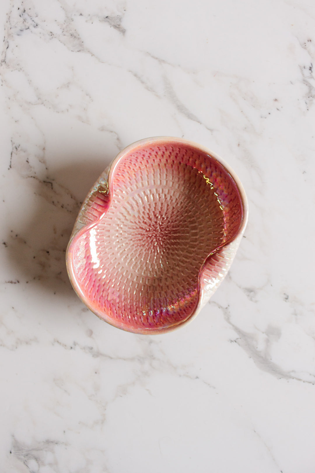 midcentury Italian pink glass bowl attributed to alfredo barbini for murano