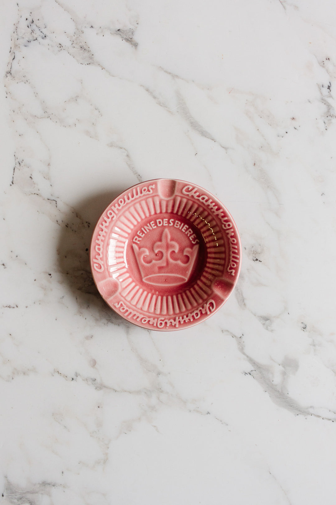 pink champigneulles reine des bières ashtray