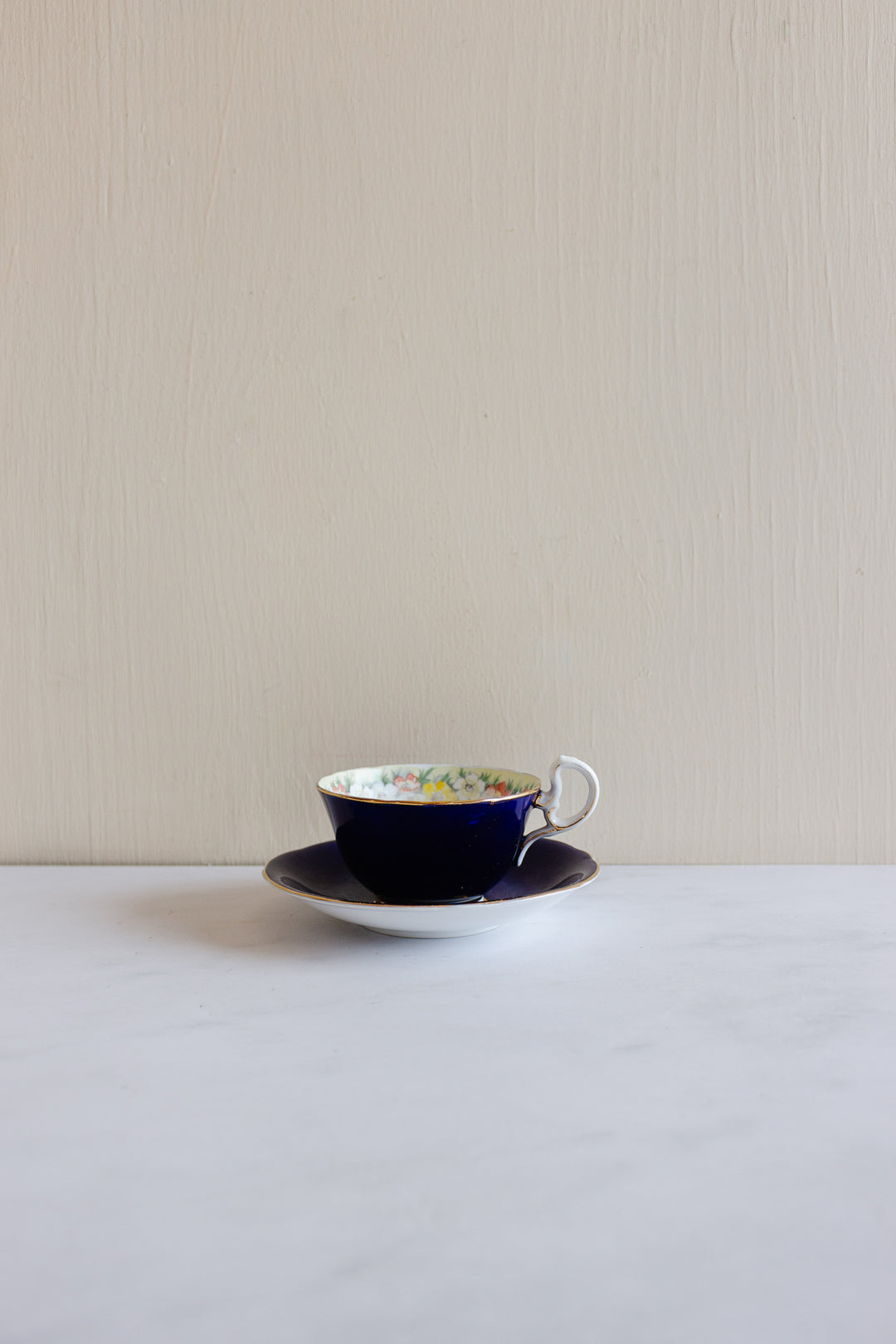 vintage aynsley cobalt blue floral rimmed teacup