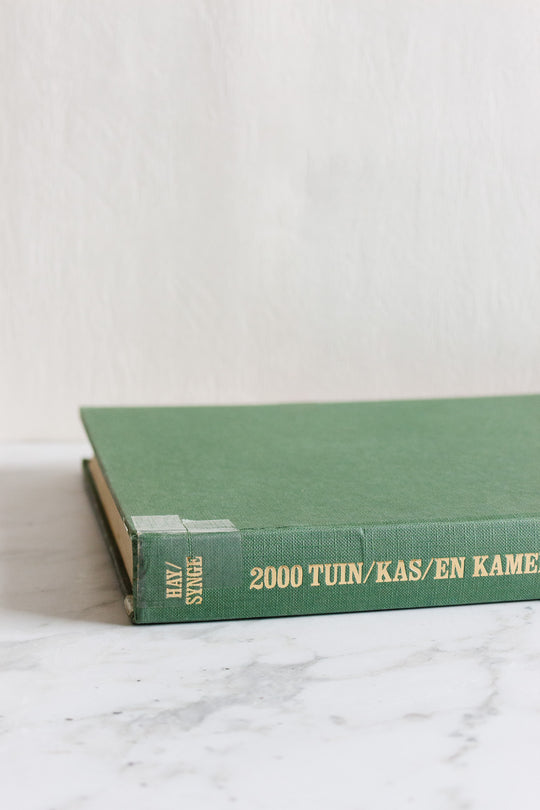 "2000 garden / greenhouse and houseplants in color” -
dutch coffee table book