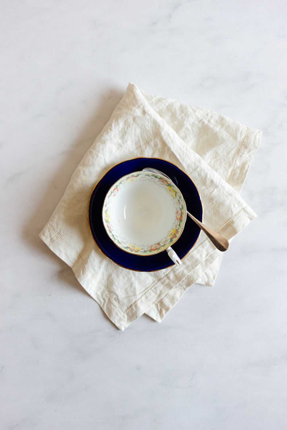 vintage aynsley cobalt blue floral rimmed teacup