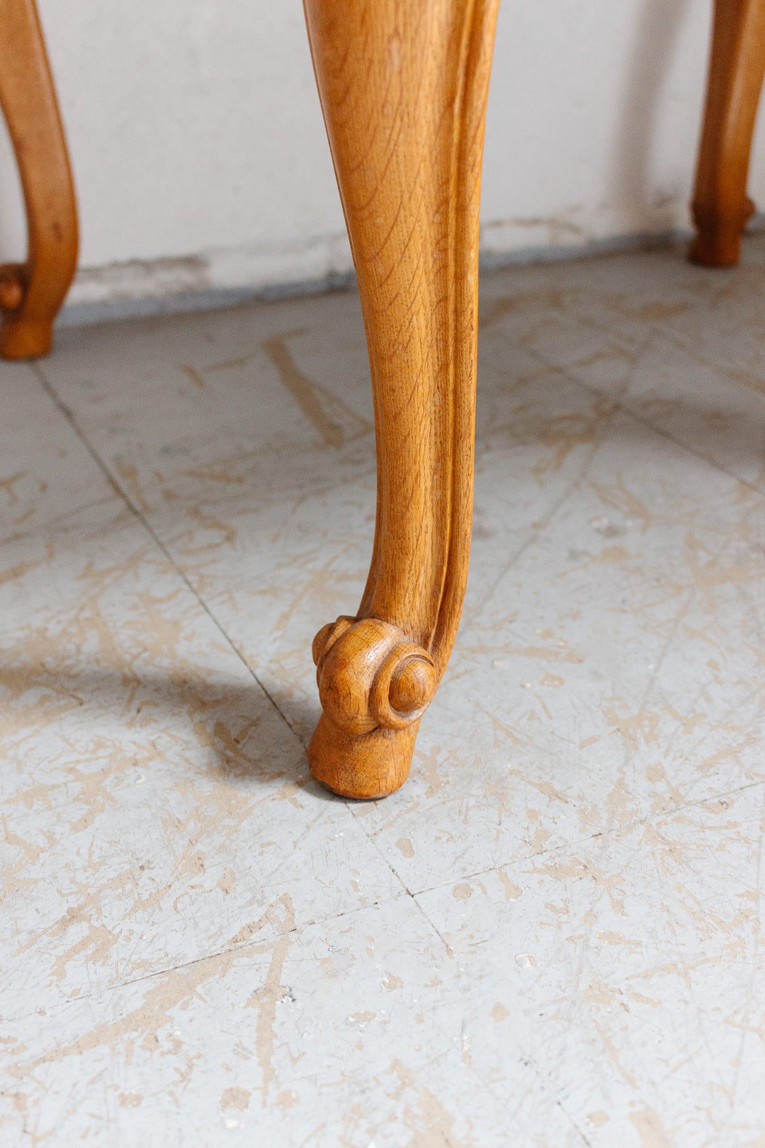 pair of 1950s Belgian Liégeoise rococo style carved oak armchairs