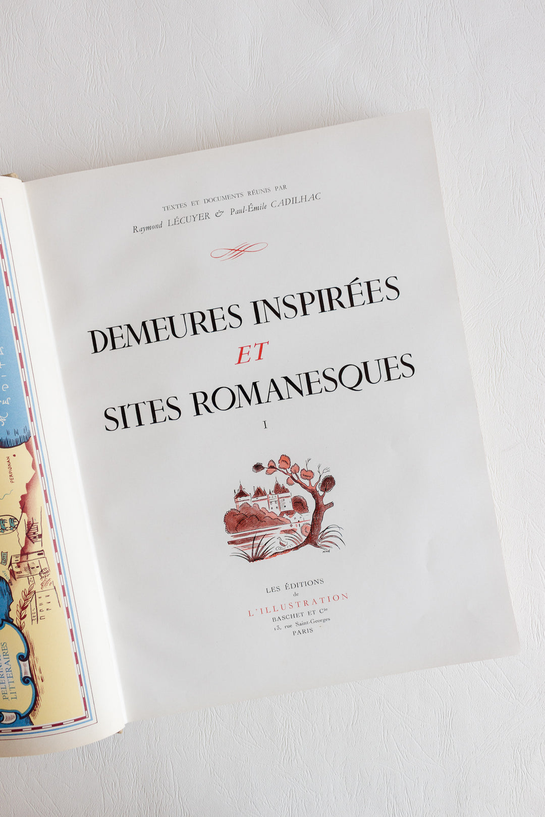 vintage french coffee table book "demeures inspirées et sites romanesques"