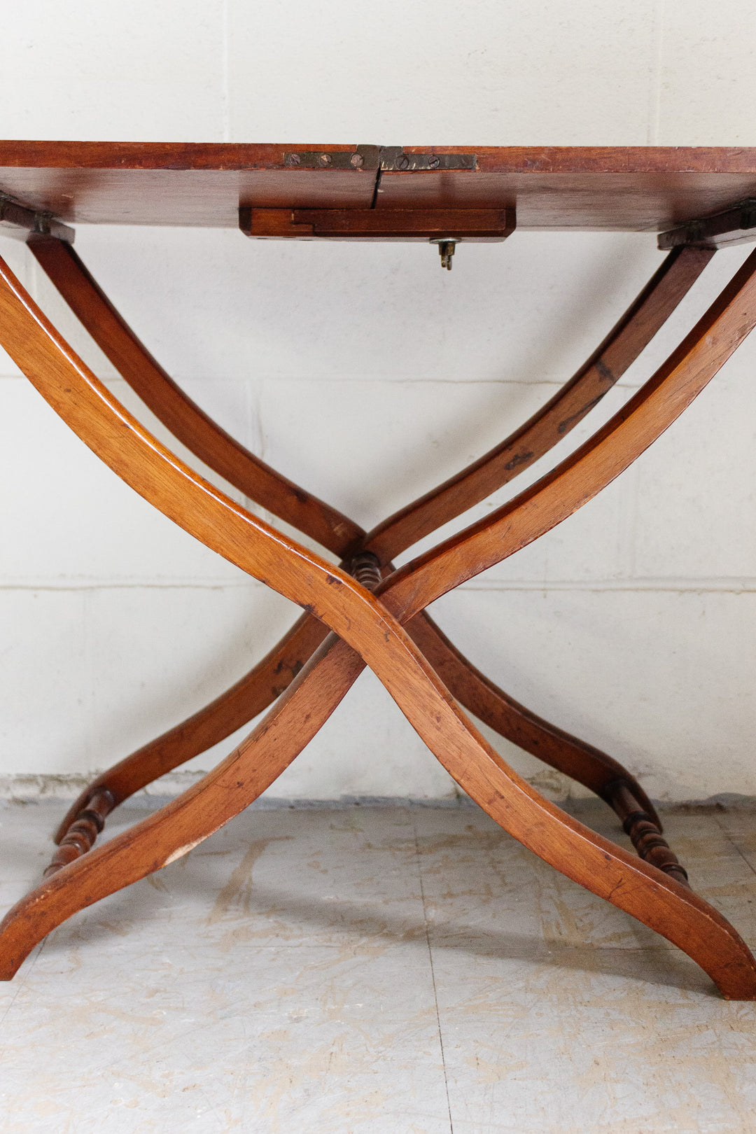 antique English mahogany coaching table