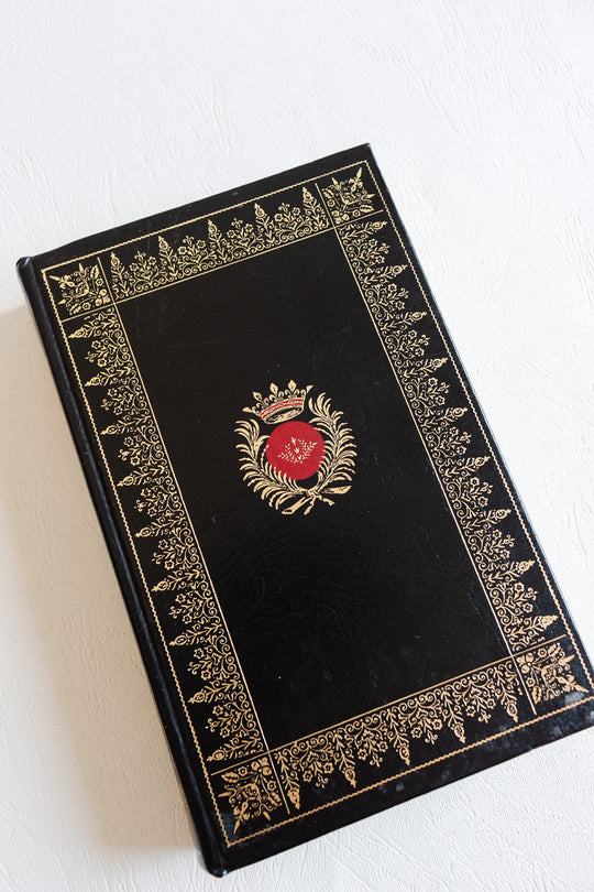 "origine des noms de famille" vintage french hardcover book