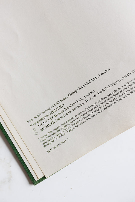 "2000 garden / greenhouse and houseplants in color” -
dutch coffee table book