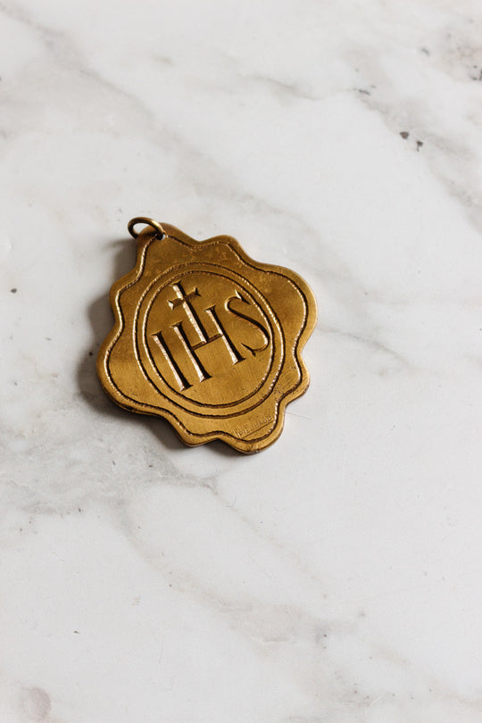 vintage french "coeur sacré" pendant