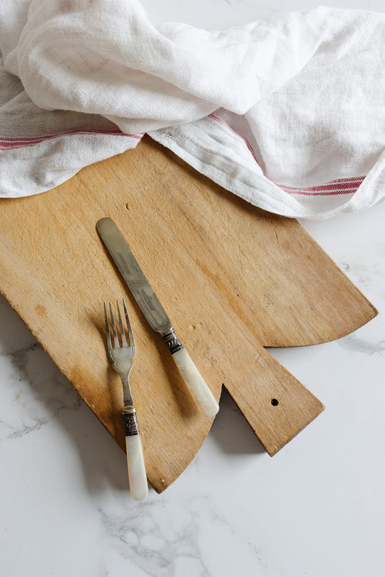 vintage quintessentially french breadboard