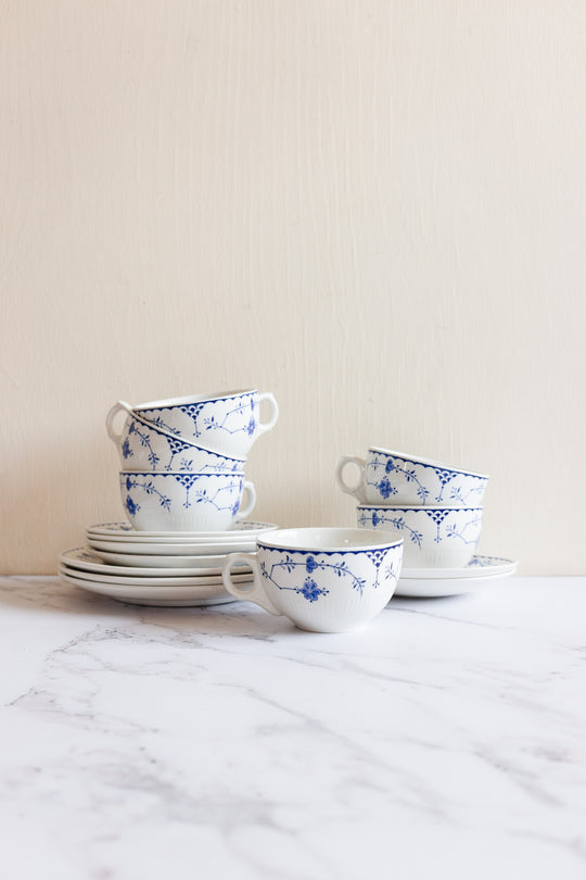 antique Furnivals England blue and white set